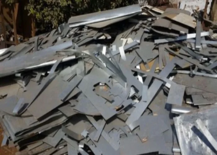 Light Iron Sheet Scrap